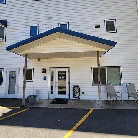 Viking Bay Resort And Lodge Miltona Exterior photo
