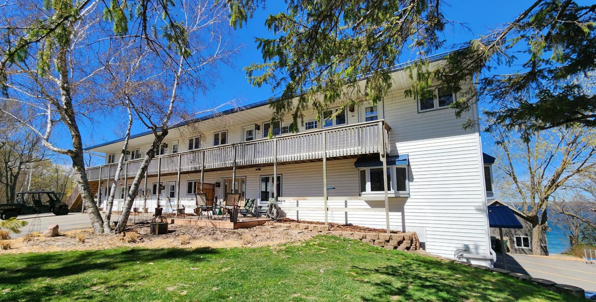 Viking Bay Resort And Lodge Miltona Exterior photo